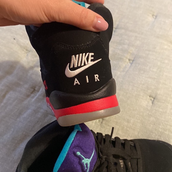 Jordan 5 - Picture 6 of 9